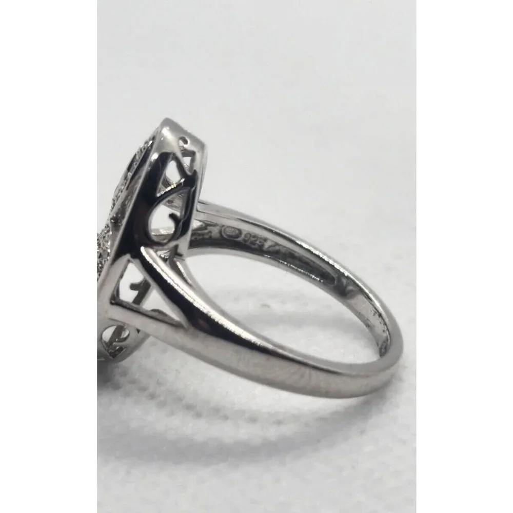 925 STERLING SILVER DIAMOND RING SIZE 8